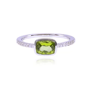 14K WHITE GOLD PERIDOT AND DIAMOND RING