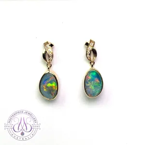 14kt Yellow Gold dangling Opal doublet 2.85ct earrings