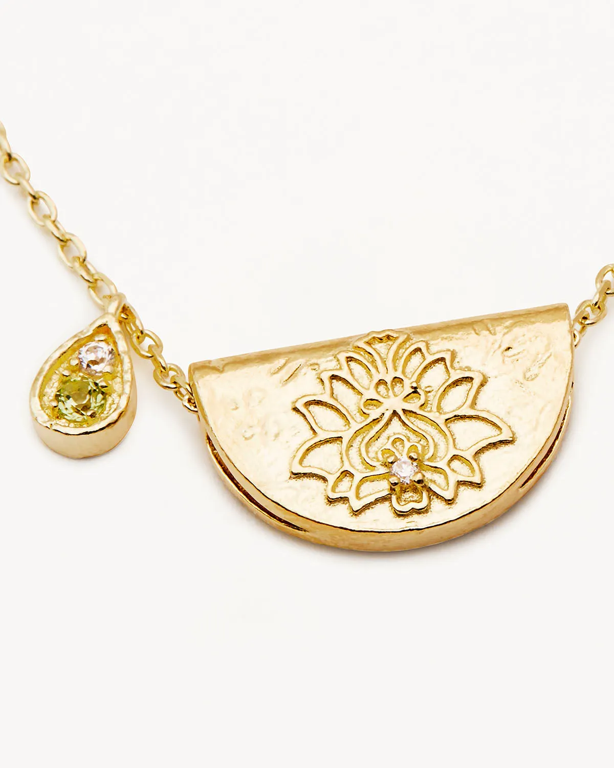 18k Gold Vermeil Lotus Birthstone Necklace - August - Peridot