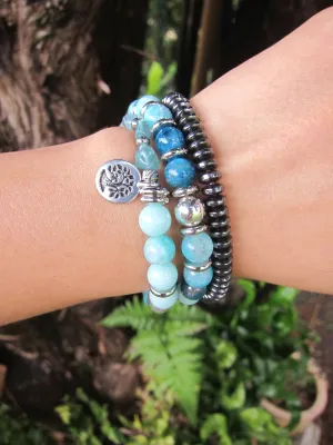 27 Beads in Natural Teal Blue Hemimorphite, Apatite   Blue Quartz Mala Bracelet