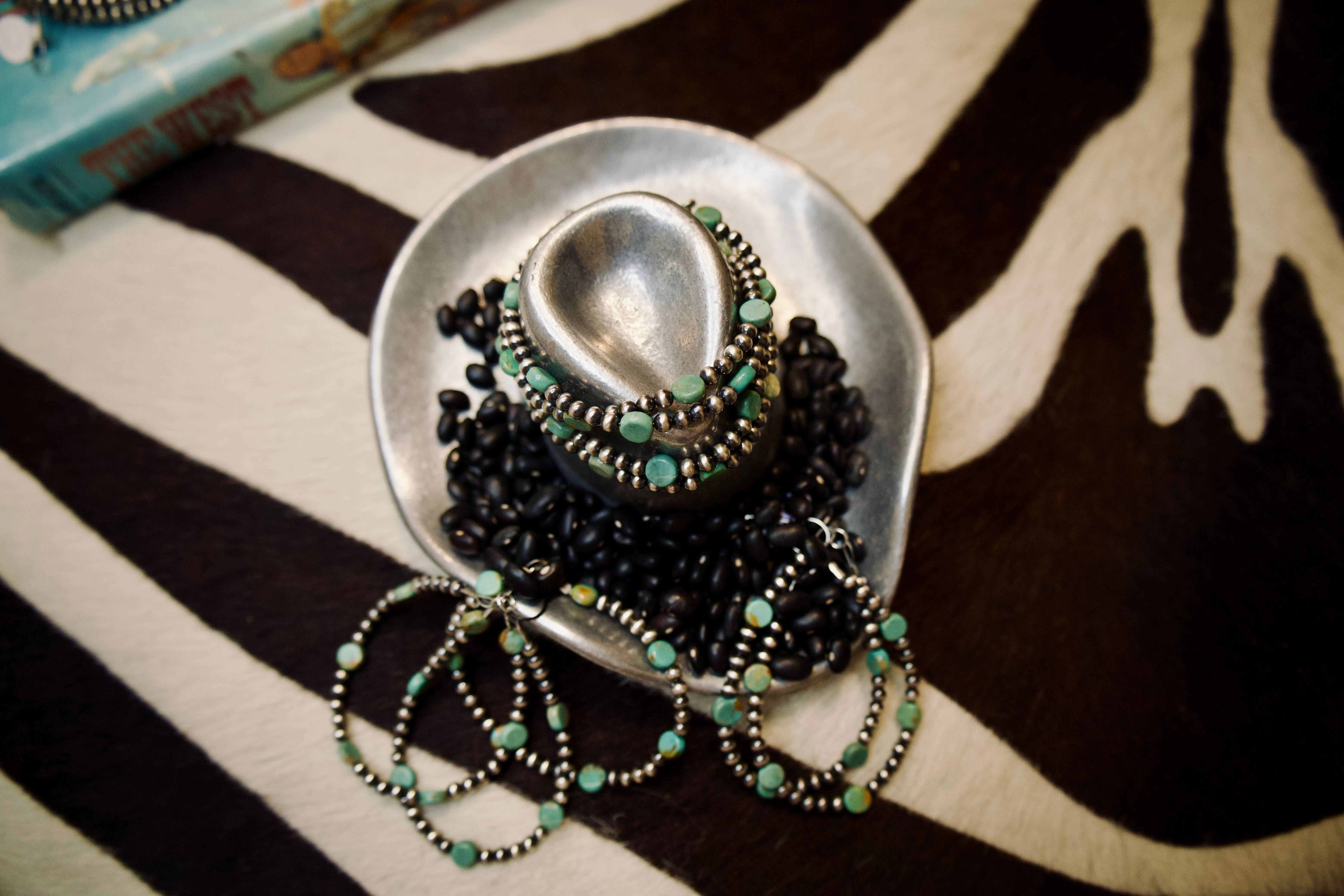 4mm Navajo Pearl Strands with Green Turquoise (Bracelet)