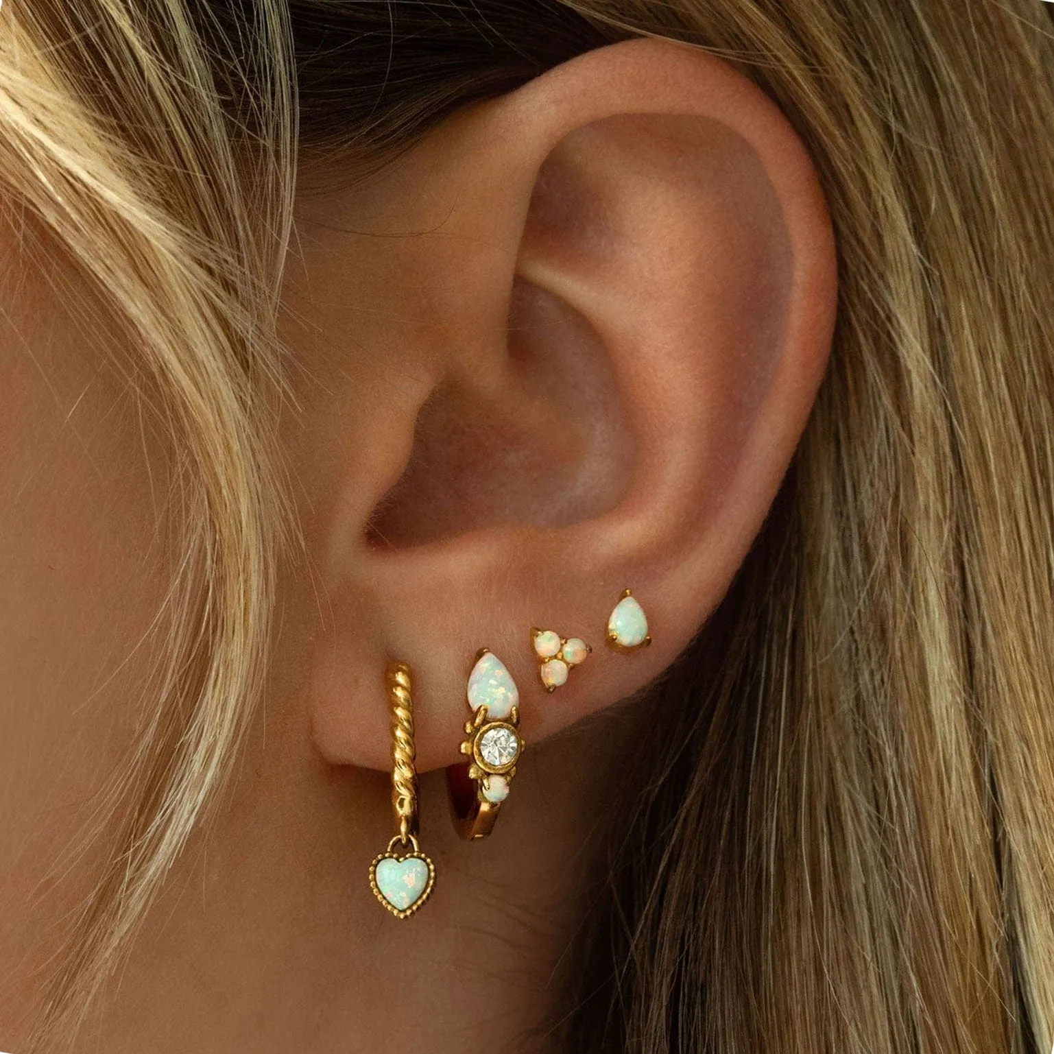 Amanda Opal Stud Earrings