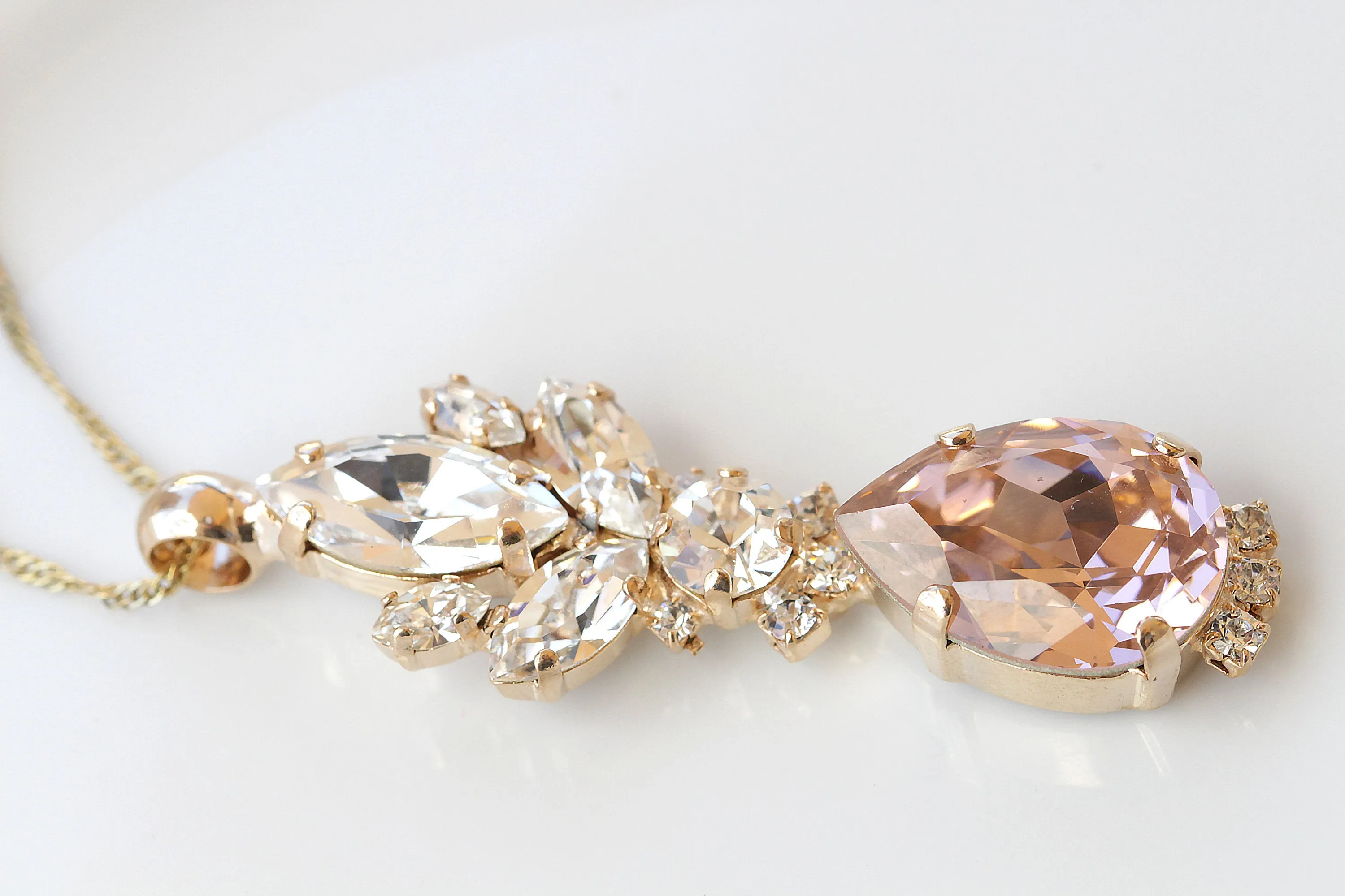 BLUSH BRIDAL NECKLACE