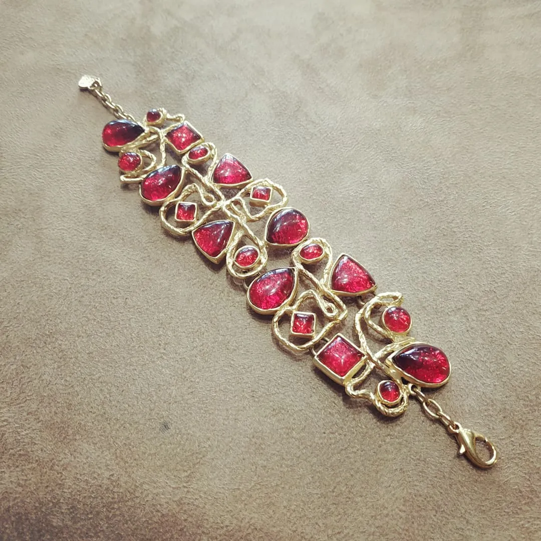 Dolce Vita vintage Gold Red Glass statement Bracelet