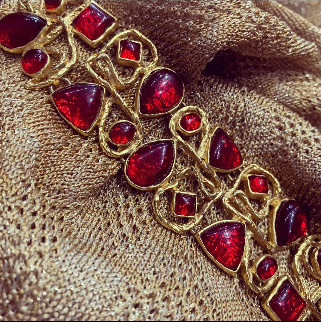 Dolce Vita vintage Gold Red Glass statement Bracelet