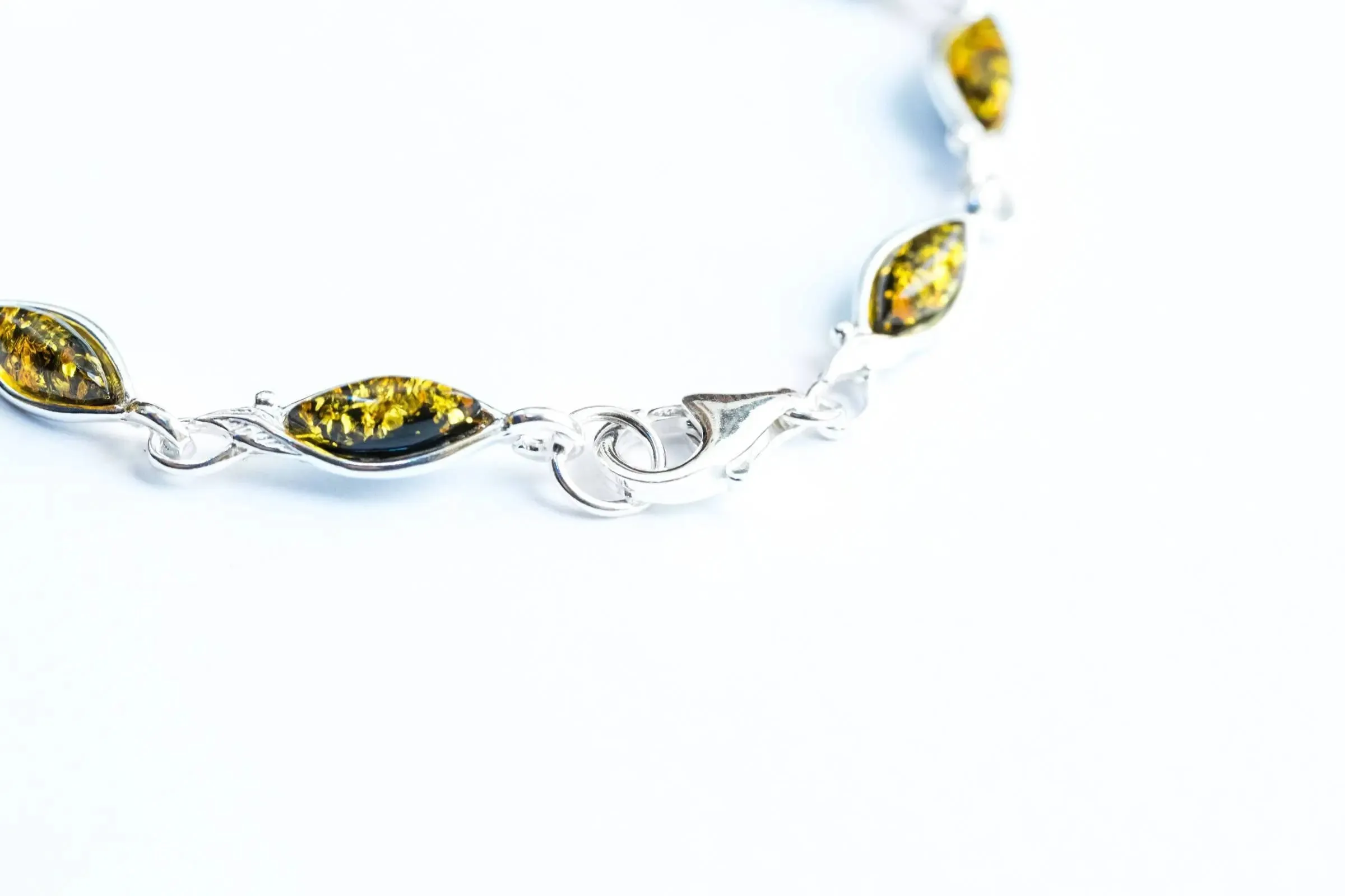 Green Amber Leaf Bracelet