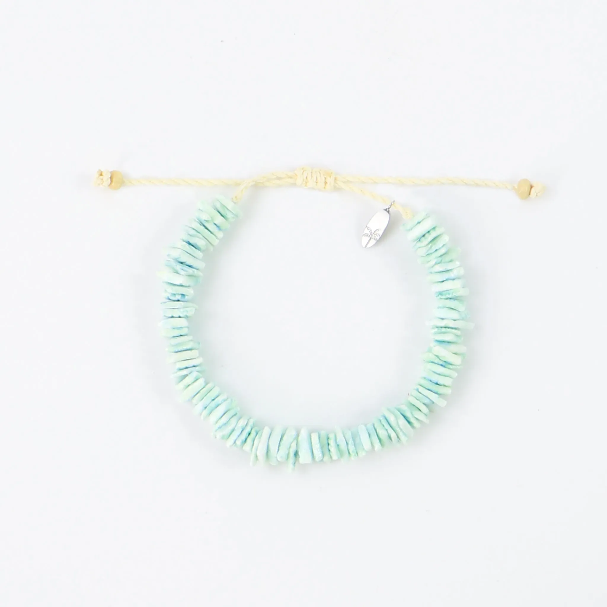 Halawa Bay Shell Bracelet