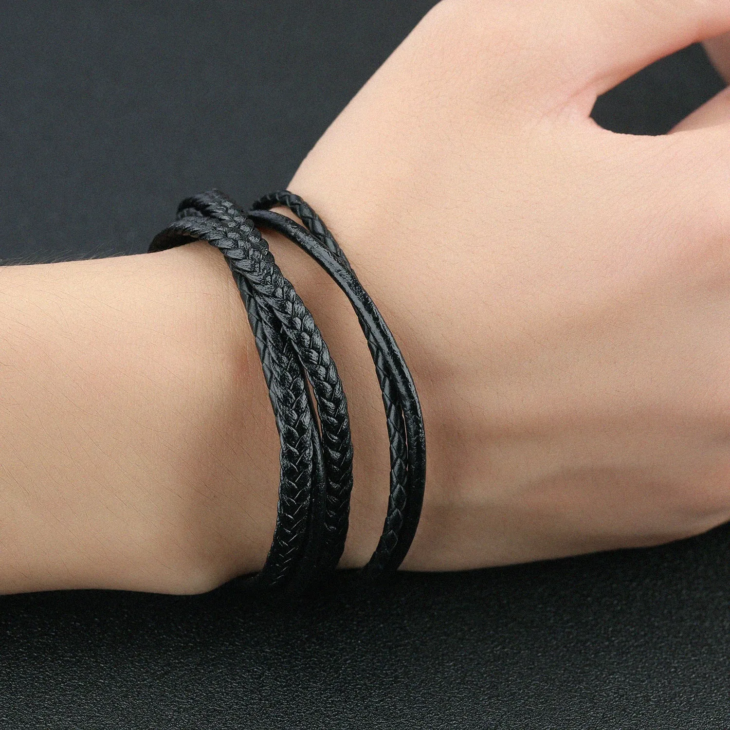 Hand-woven multi-layer men's leather bracelet Punk rock style simple leather bracelet bracelet