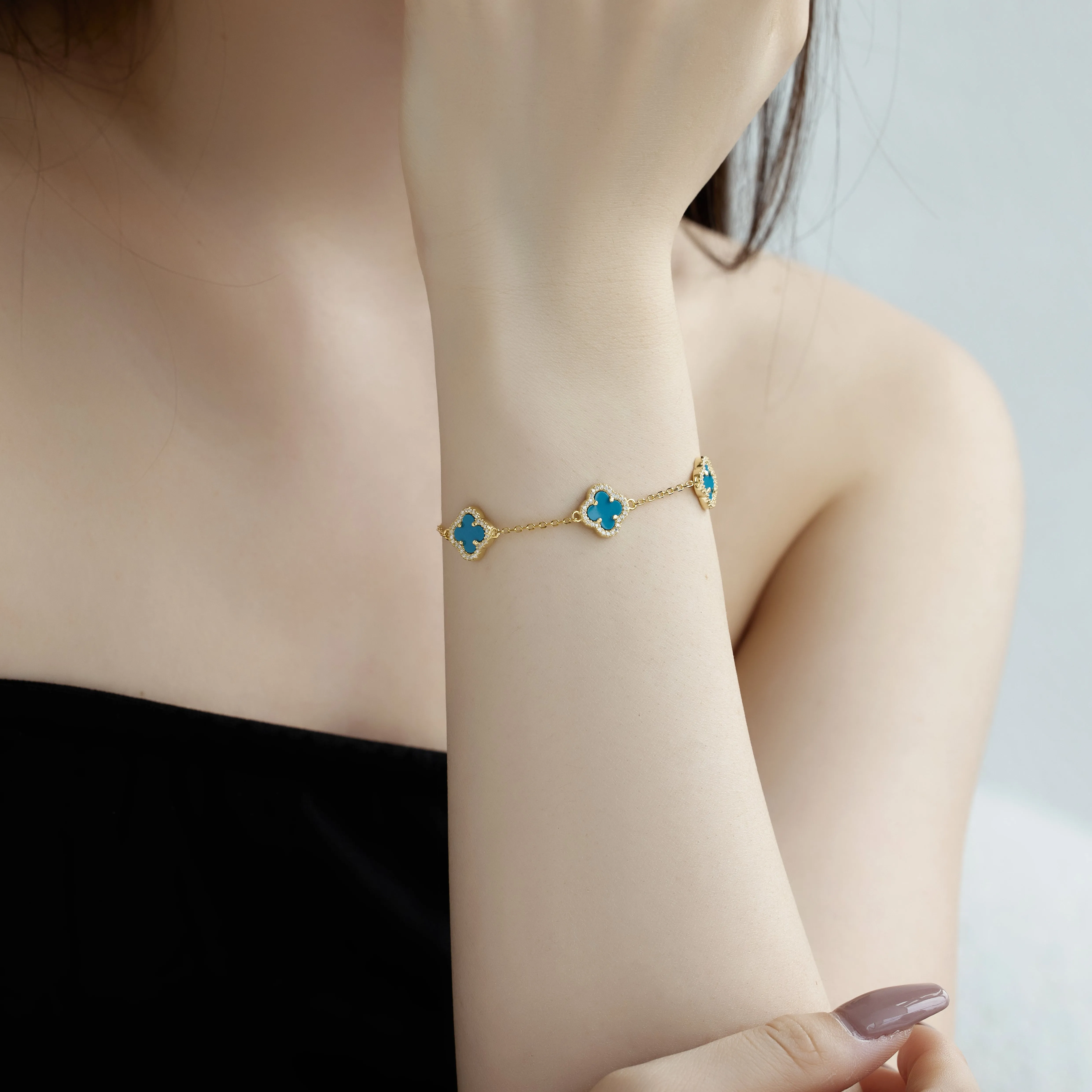 Iced Flora Turquoise Clover Bracelet - Gold