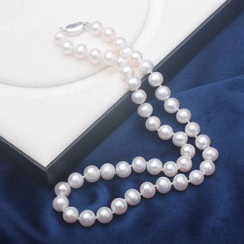 Margot Pearl Necklace