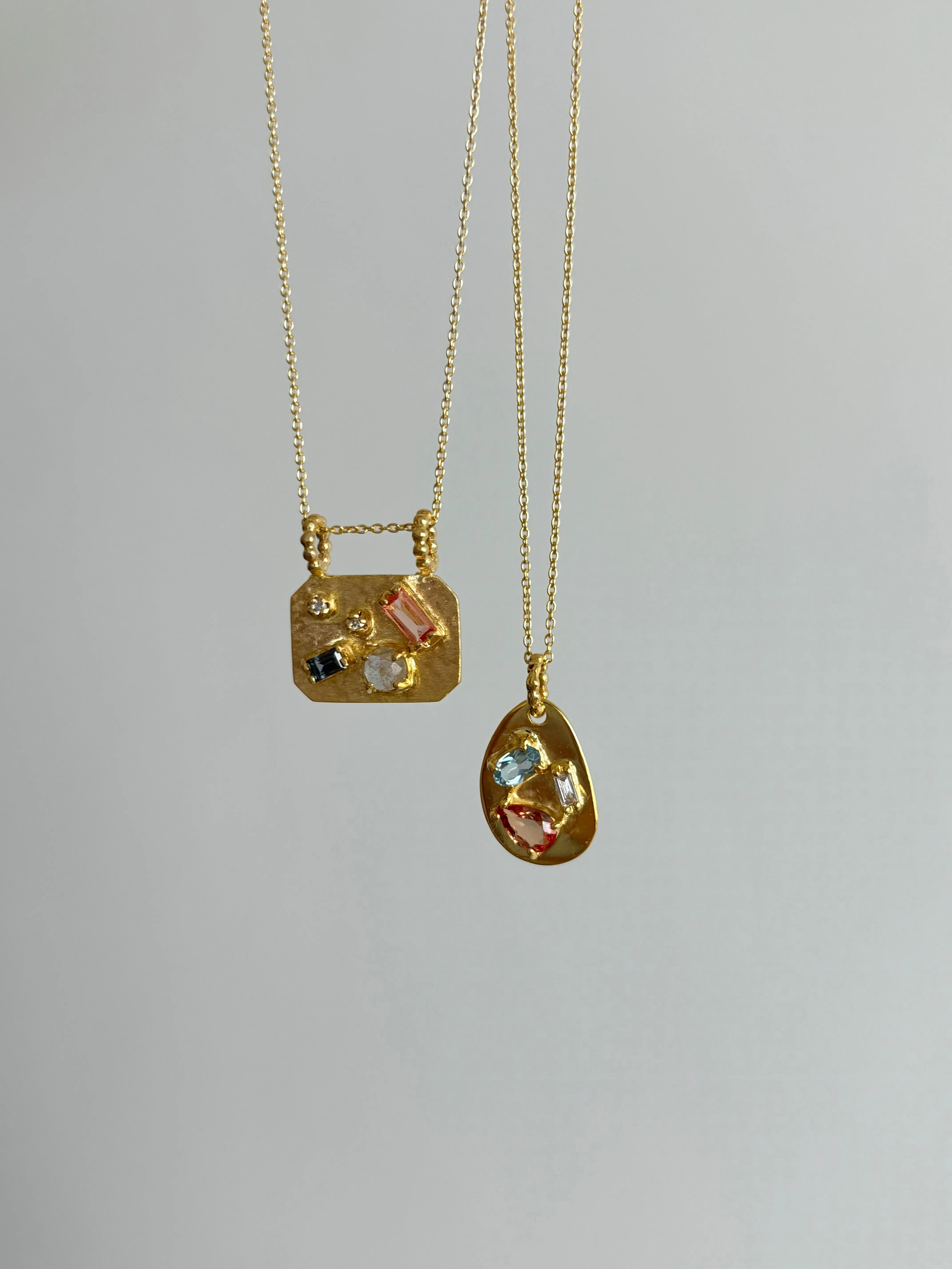 Medley Pendant No. 11 Necklace (Oval), Solid Gold | ONE-OF-A-KIND