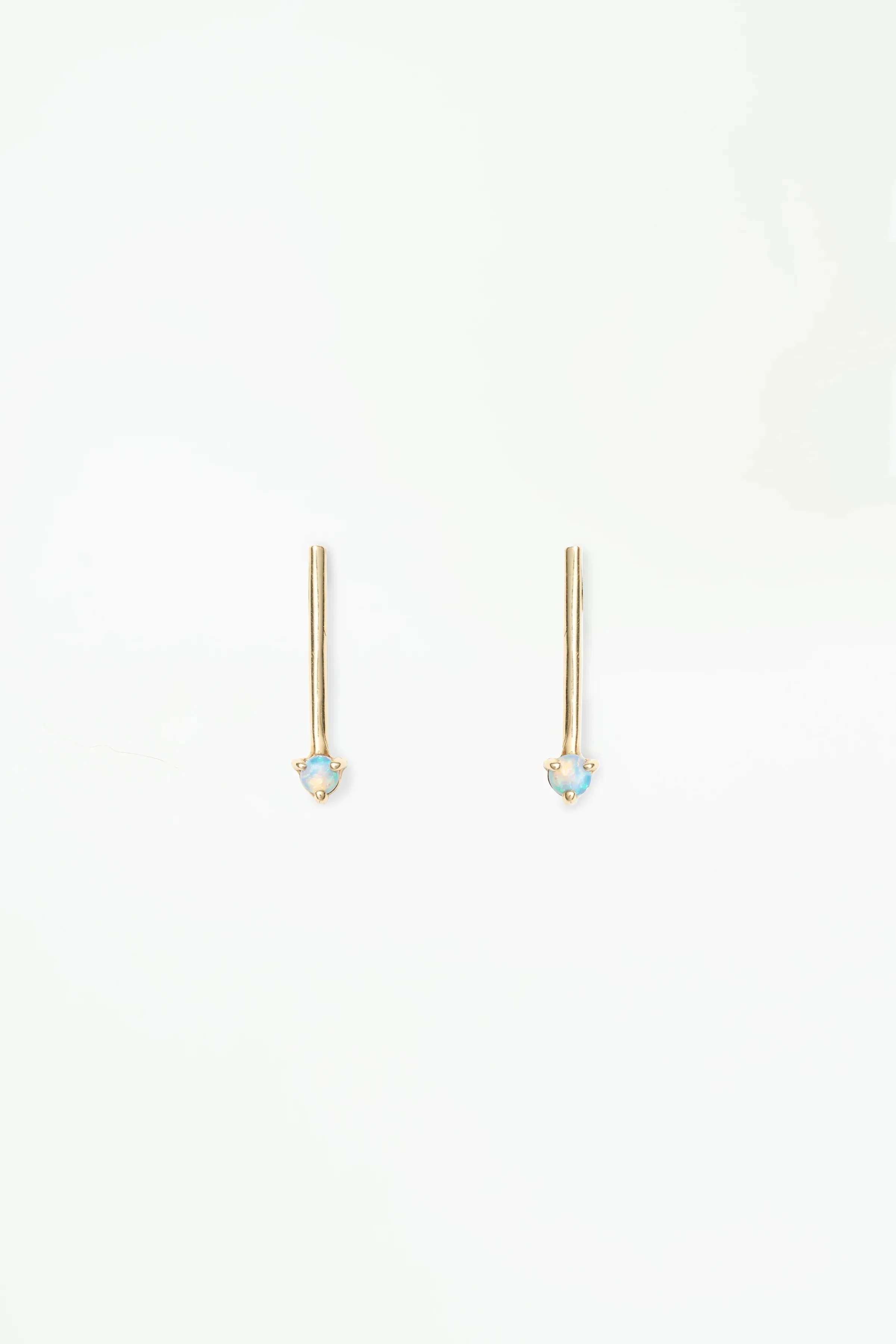 One-Step Bar Opal Earring