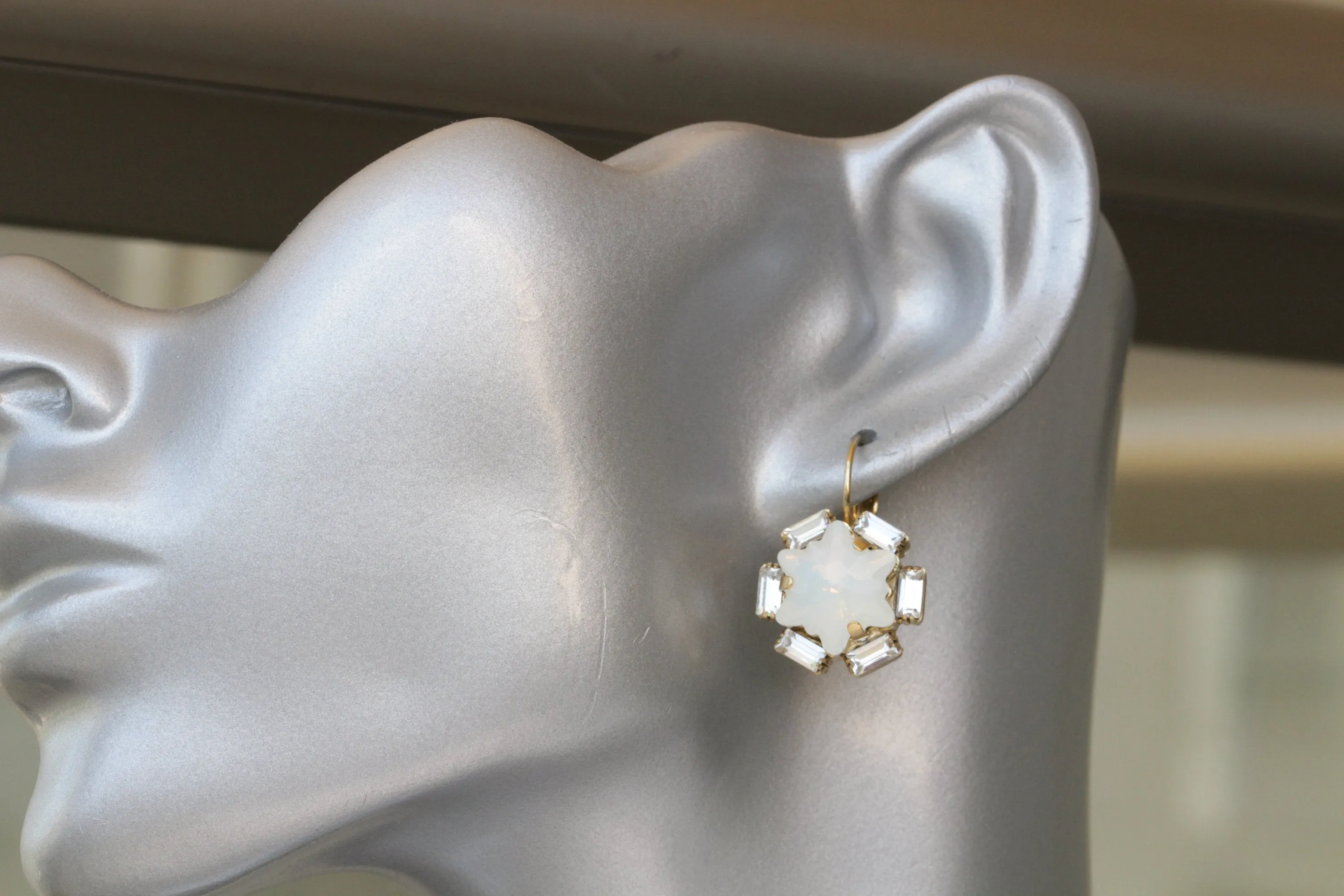 OPAL STAR EARRINGS