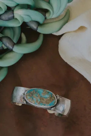 Oval Turquoise Cuff