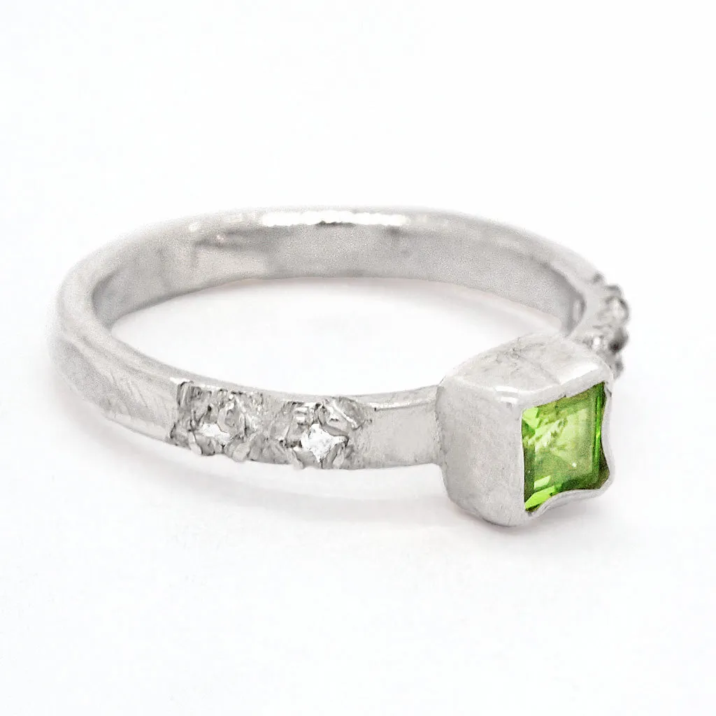 Peridot & White Zircon Ring (size 5)