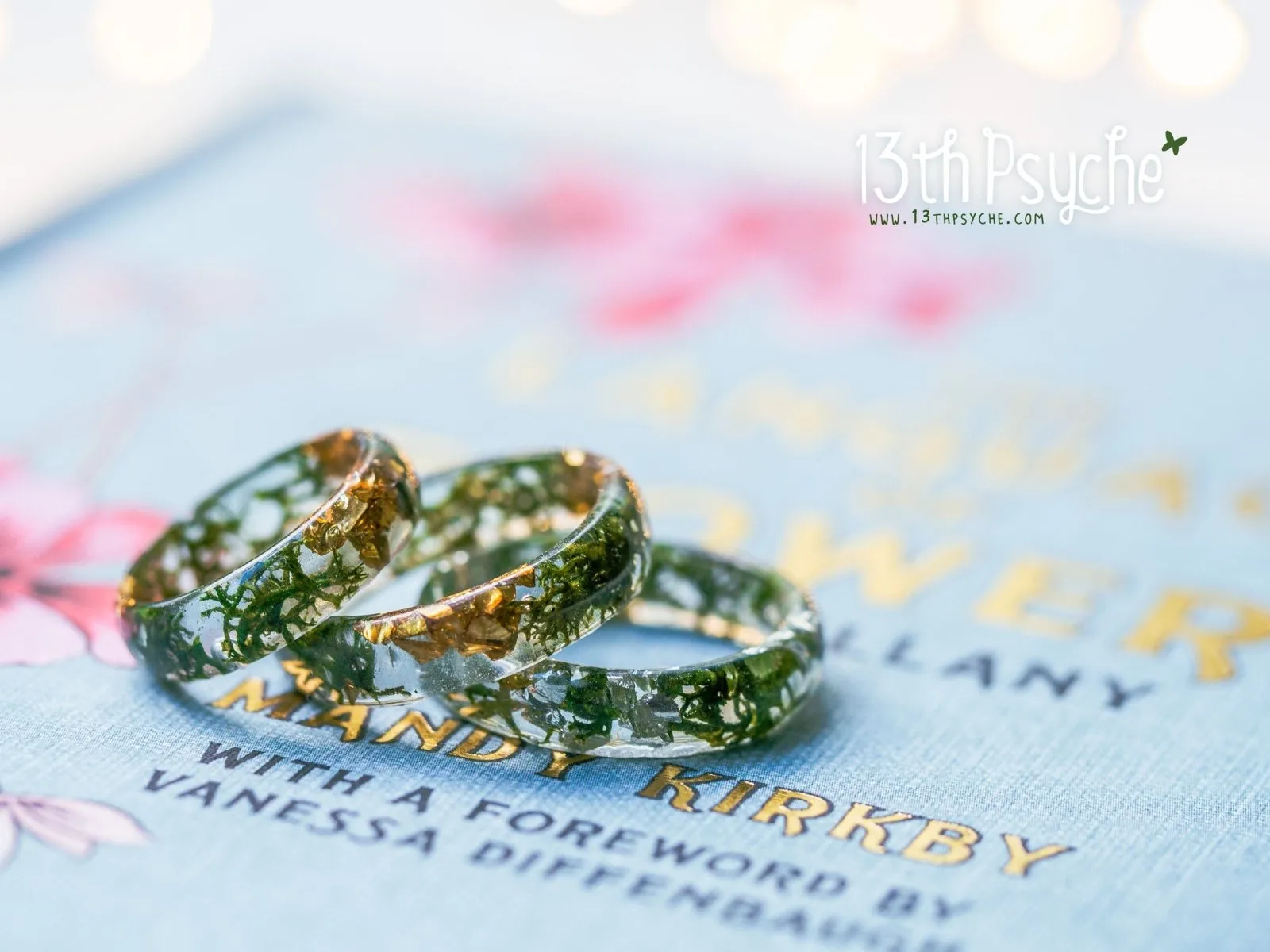 Real moss and metallic stones resin ring