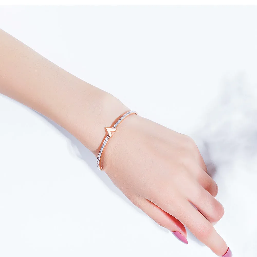 Rose Gold Diamond V-shaped Pendant Bangle Bracelet