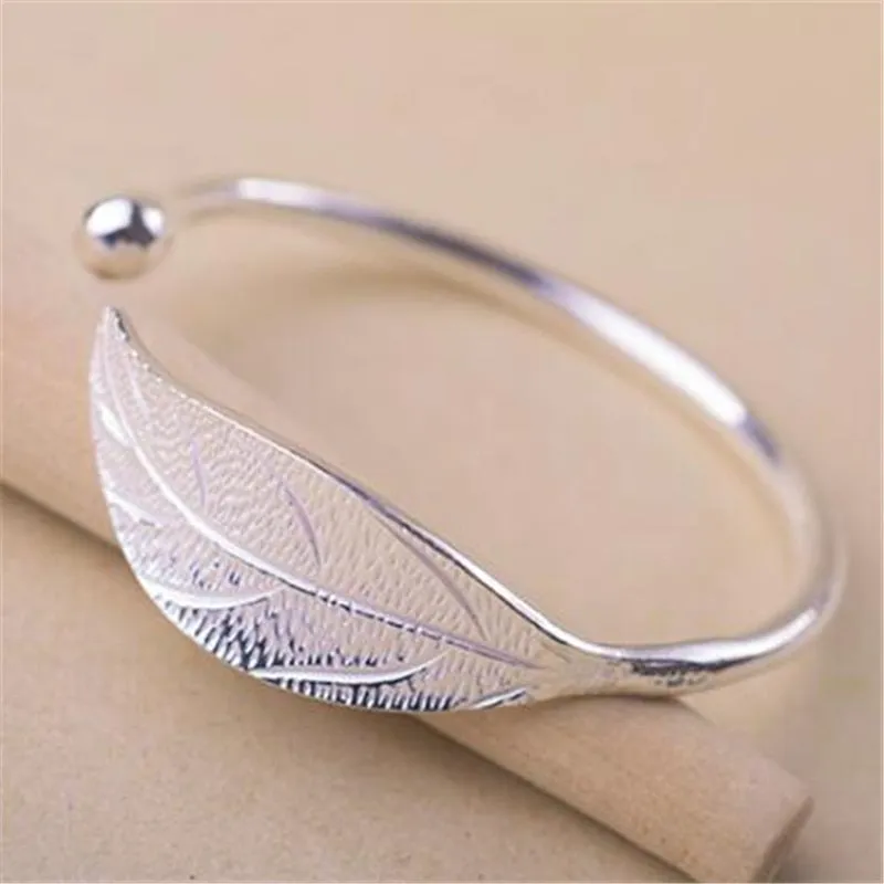 Silver Charm Bracelets & Bangles- Leaf