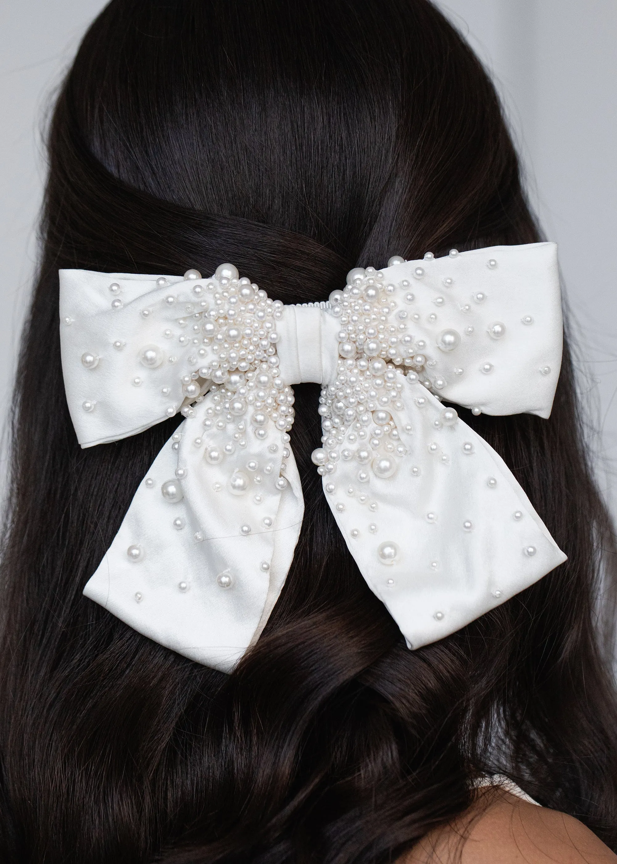 Taryn Bow Barrette -- Pearl