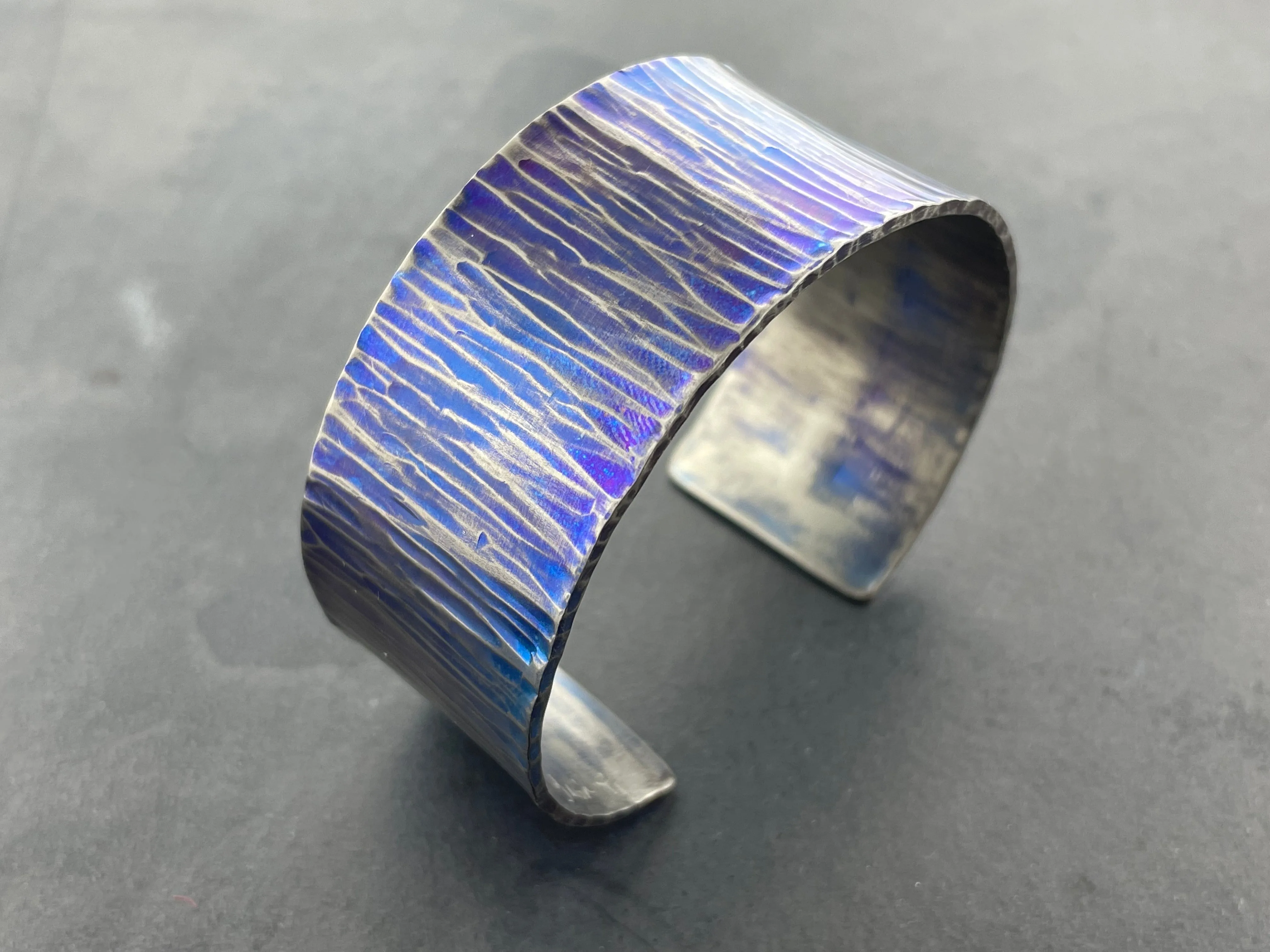 Titanium Watery Textured Wide Cuff