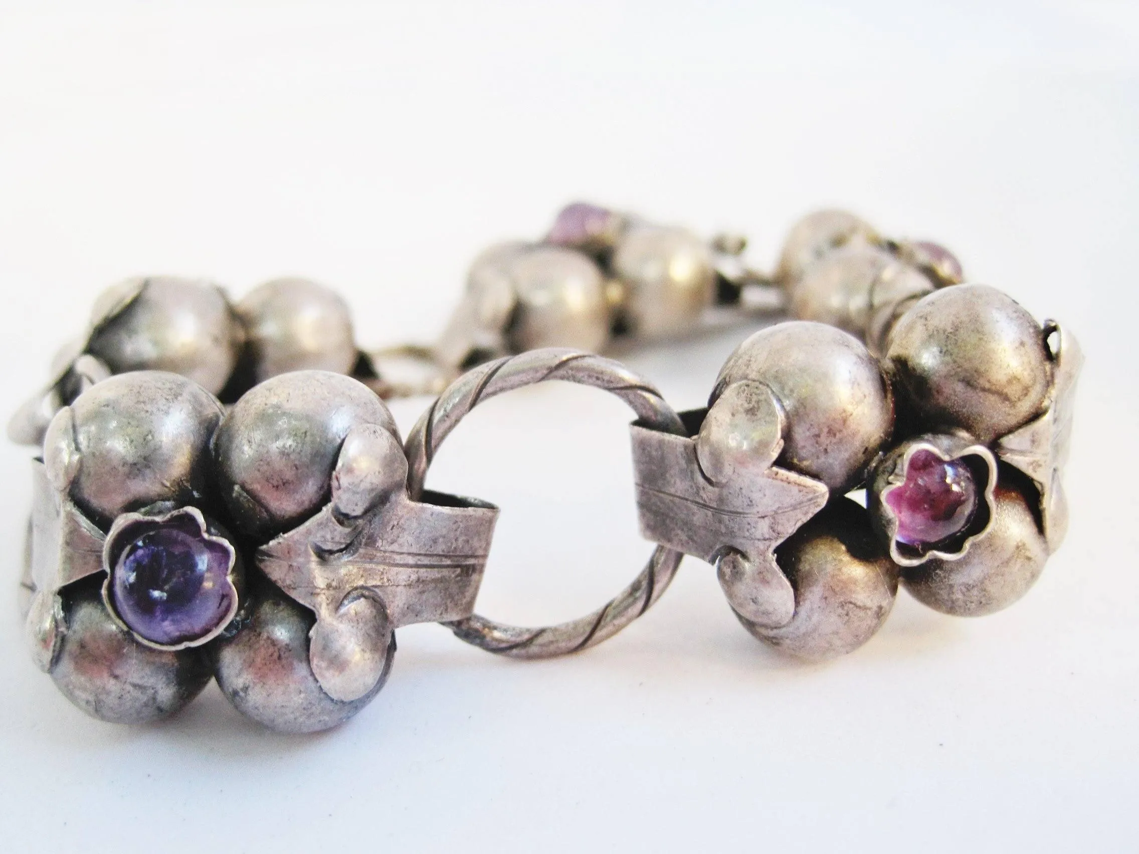 Vintage Early Mexican Silver Flower Link Bracelet with Amethyst