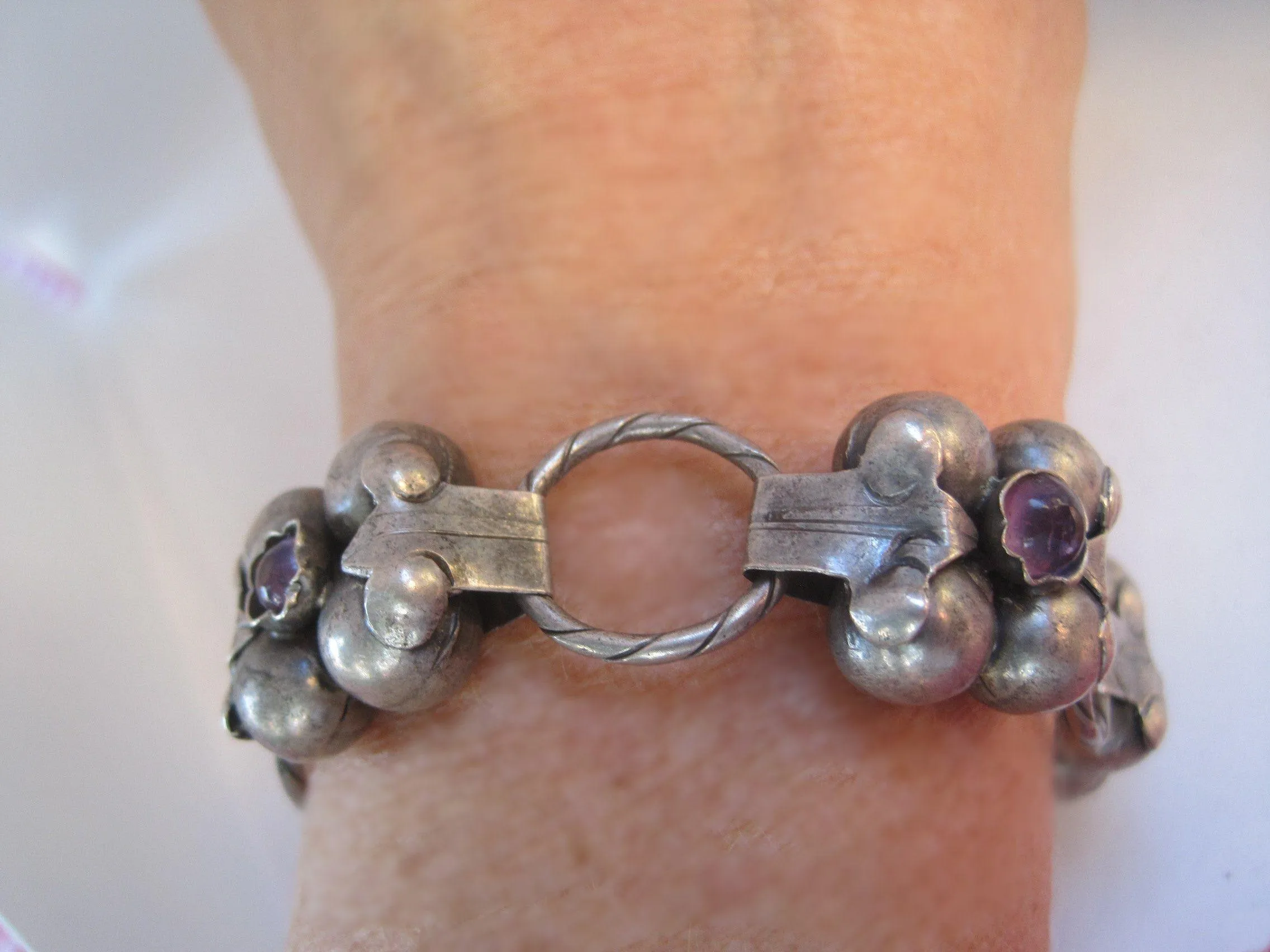 Vintage Early Mexican Silver Flower Link Bracelet with Amethyst